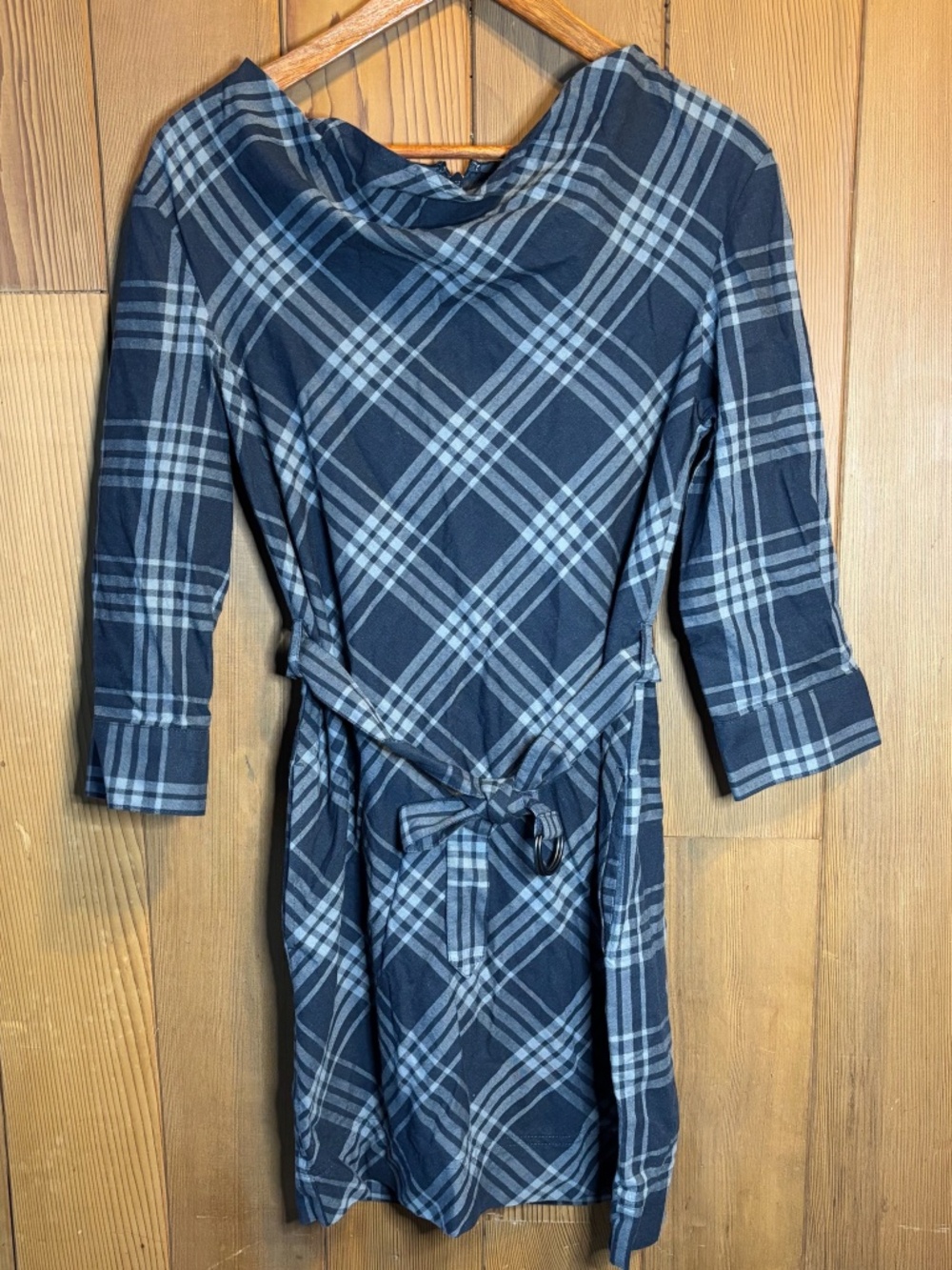 Banana Republic Long Sleeve Plaid Belted Dress Size 0 NWT Pls read description